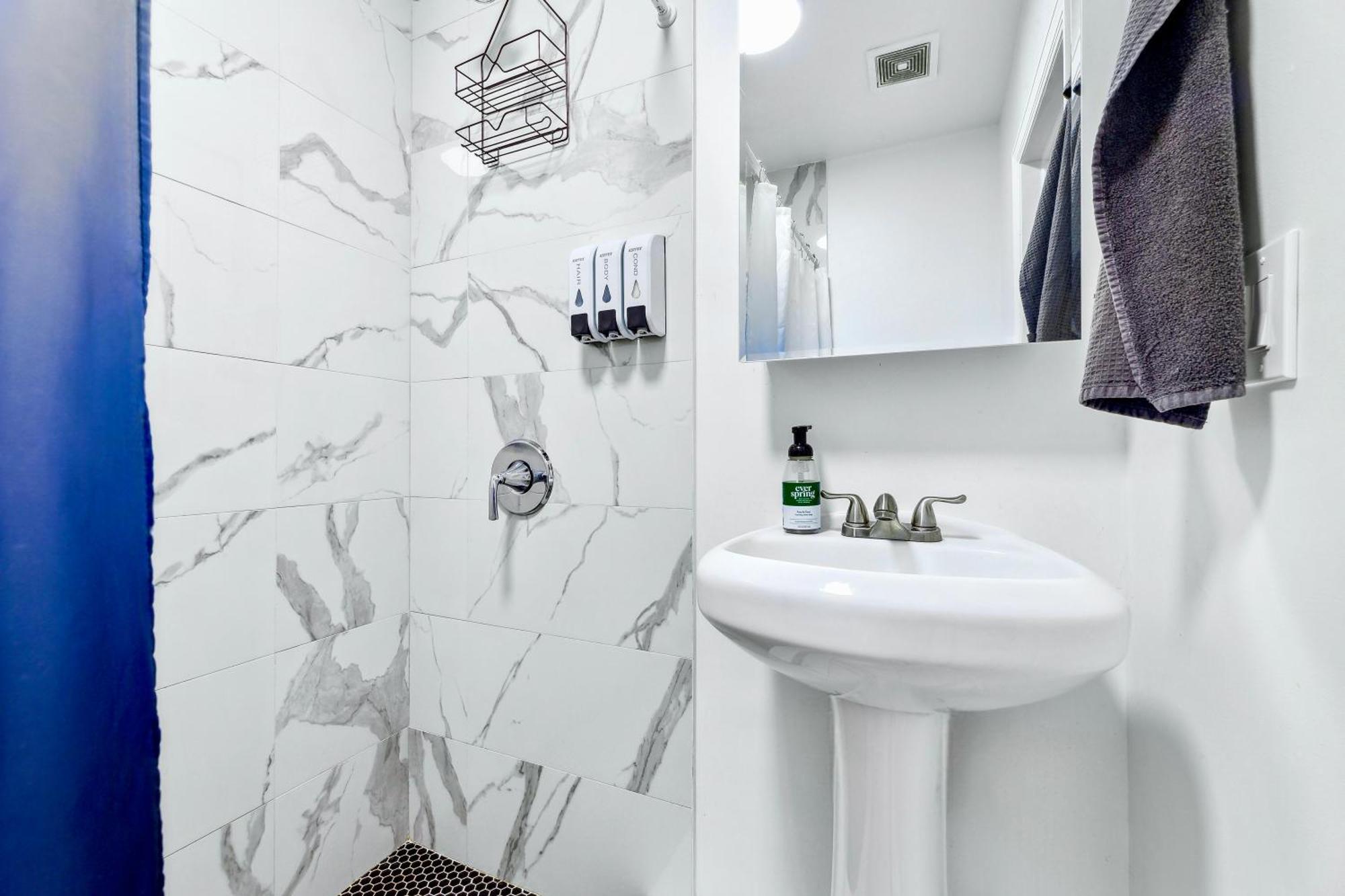 Homelike Suites In The Heart Of China Town New York Eksteriør bilde